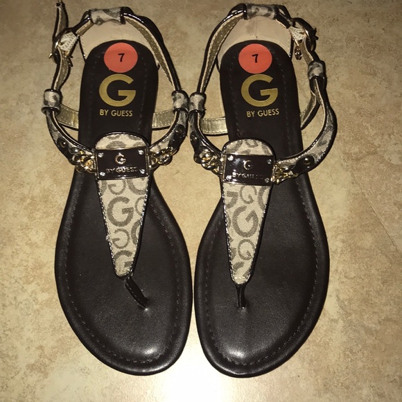 guess flip flops womens
